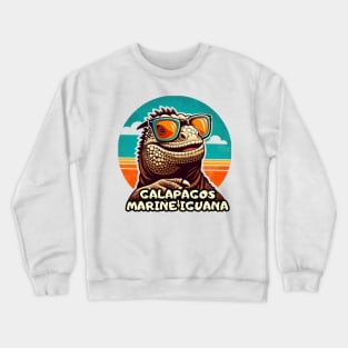 Funny Galapagos lizard enjoying summer retro vintage Crewneck Sweatshirt